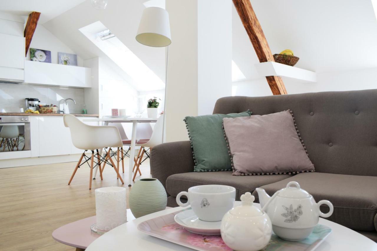Lunima Apartment Загреб Экстерьер фото